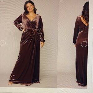 Revelry Long Sleeve Velvet Dress in Brown